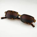 Óculos de sol feminino oval retrô, padrão tartaruga, estilo moderno